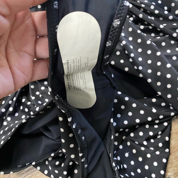NEW aerie wrap swimsuit black white polka dot size large - Picture 5 of 5